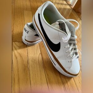 Nike White Sneakers with Black and Brown Details